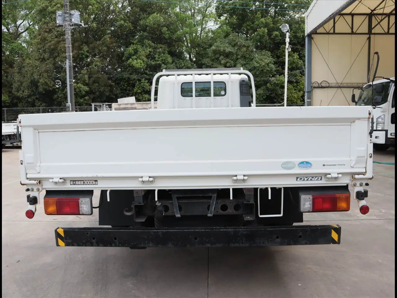 トヨタ ダイナ 小型 平ボディ TKG-XZU710 H28の中古トラック画像5