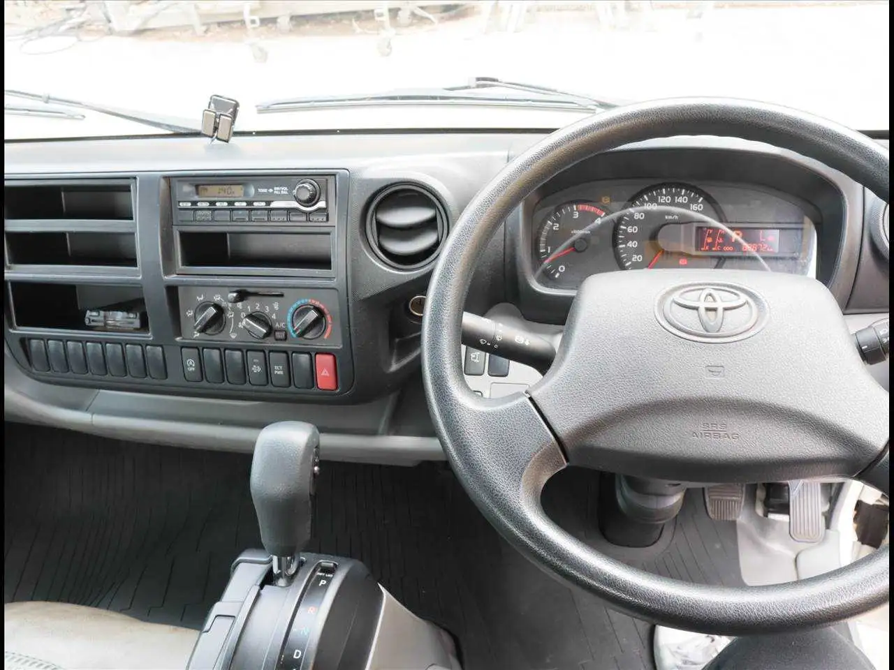 トヨタ ダイナ 小型 平ボディ TKG-XZU710 H28の中古トラック画像13