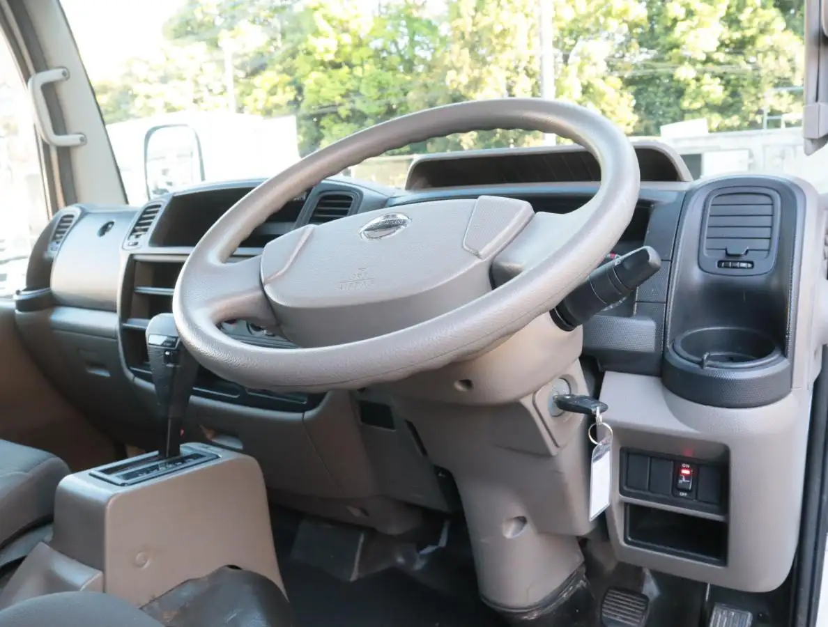 日産 アトラス 小型 平ボディ Wキャブ パワーゲートの中古トラック画像12