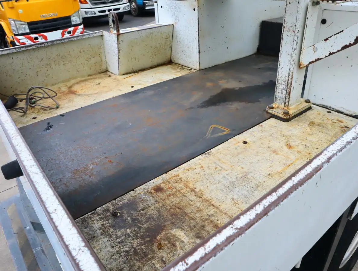 日野 デュトロ 小型 高所・建柱車 高所作業車 電工仕様の中古トラック画像5