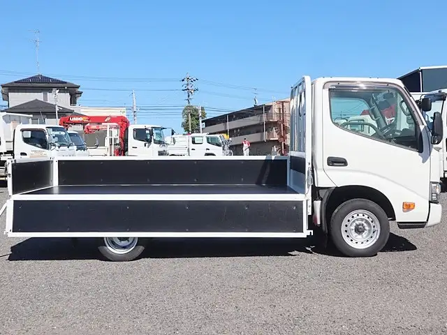 トヨタ ダイナ 小型 平ボディ QDF-KDY231 R2の中古トラック画像8