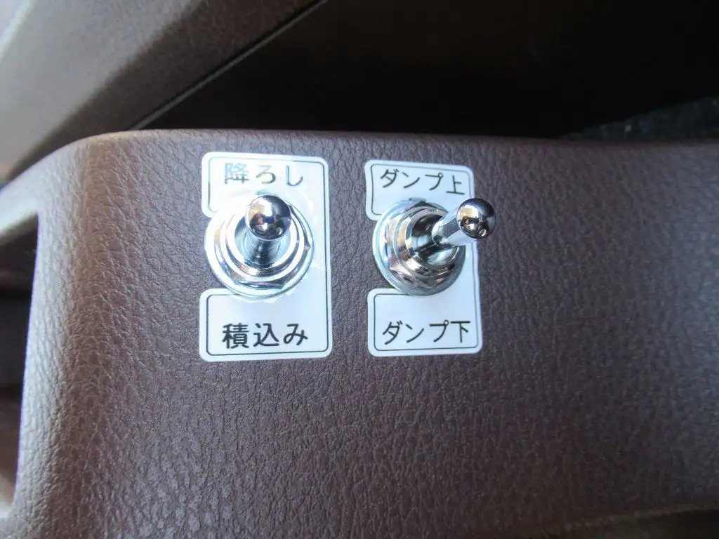 日野 レンジャー 中型/増トン アームロール ツインホイスト ベッドの中古トラック画像12