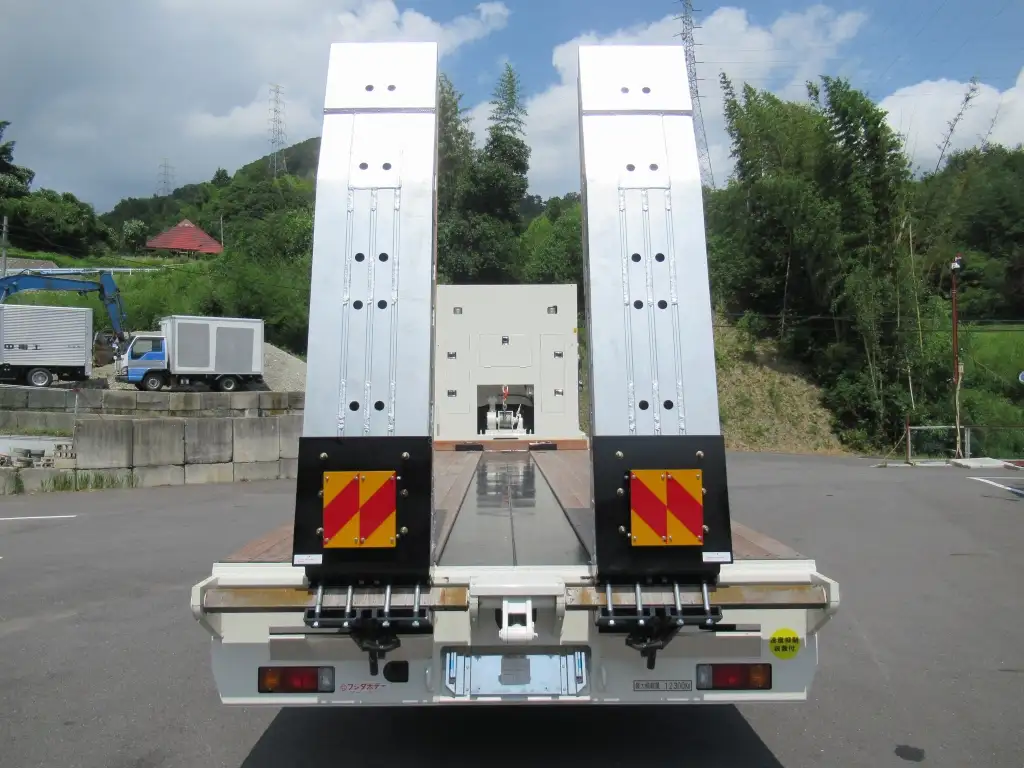 日野 プロフィア 大型 車両重機運搬 ハイルーフ ラジコンの中古トラック画像3