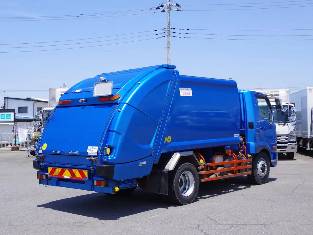 三菱 ファイター 中型/増トン パッカー車 プレス式 QKG-FK72FZの中古トラック画像3