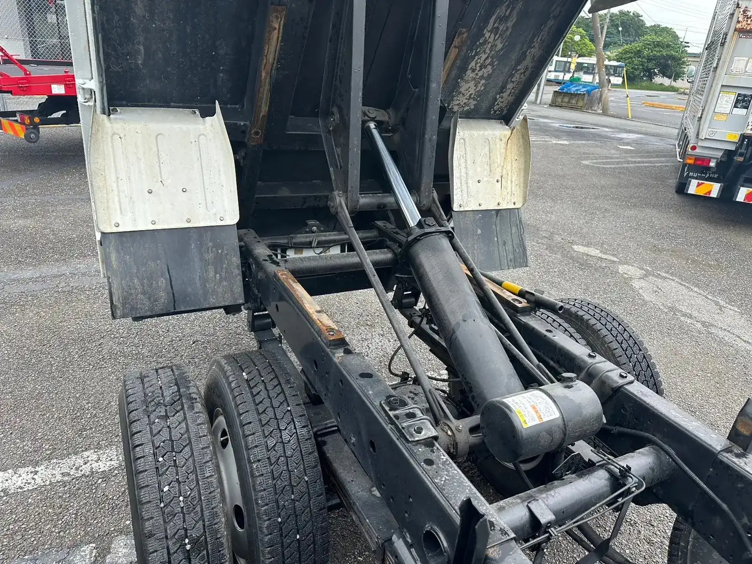 いすゞ エルフ 小型 ダンプ 土砂禁 TPG-NKR85ADの中古トラック画像16