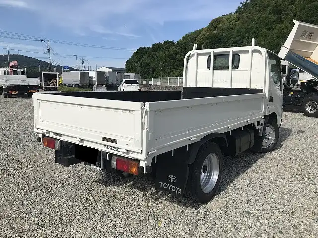 トヨタ ダイナ 小型 平ボディ KK-XZU301 H16の中古トラック画像2