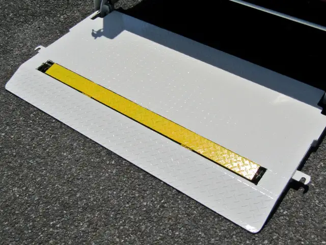 トヨタ ダイナ 小型 平ボディ パワーゲート LDF-KDY231の中古トラック画像7