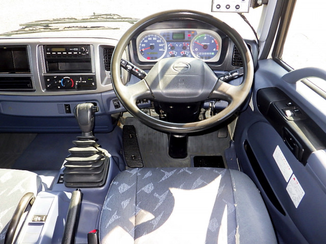 日野 レンジャー 中型/増トン パッカー車 プレス式 ベッドの中古トラック画像9