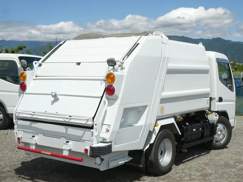 三菱 キャンター 小型 パッカー車 プレス式 PA-FE73DBの中古トラック画像3