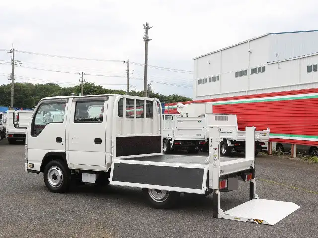 いすゞ エルフ 小型 平ボディ Wキャブ パワーゲートの中古トラック画像9
