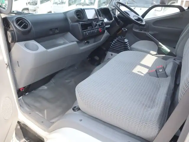トヨタ ダイナ 小型 平ボディ TKG-XZU605 H30の中古トラック画像12