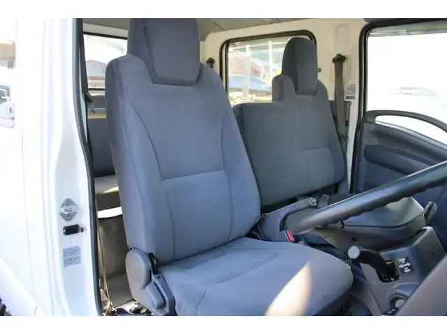 マツダ タイタン 小型 平ボディ Wキャブ パワーゲートの中古トラック画像9