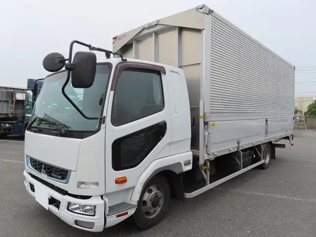 三菱 ファイター 中型/増トン ウイング エアサス ベッドの中古トラック画像1