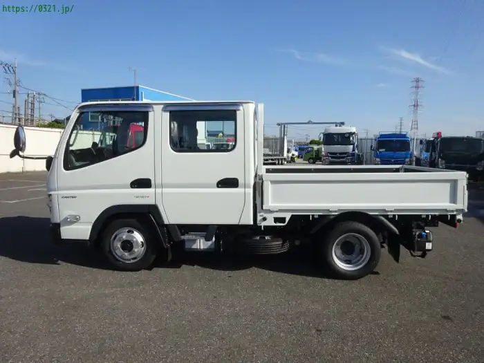 三菱 キャンター 小型 平ボディ Wキャブ 2RG-FBA20の中古トラック画像4