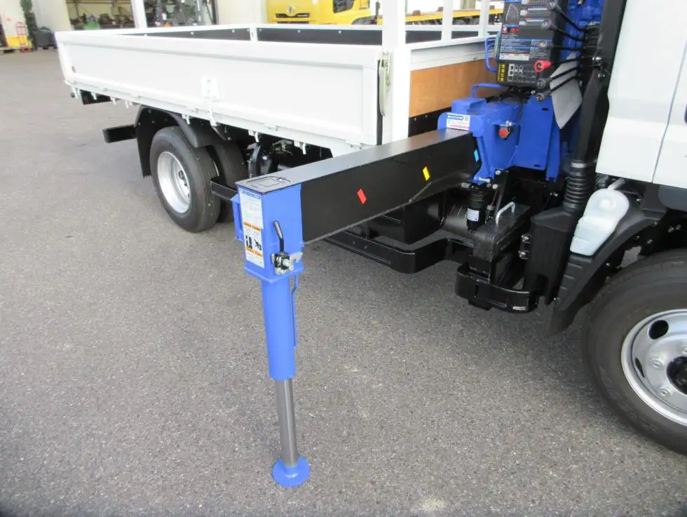 三菱 キャンター 小型 クレーン付 4段 ラジコンの中古トラック画像8