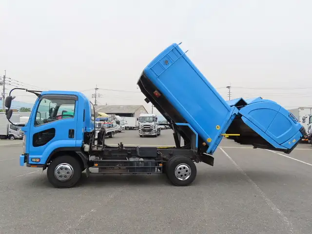 いすゞ フォワード 中型/増トン パッカー車 巻き込み式 回転ダンプ式の中古トラック画像4