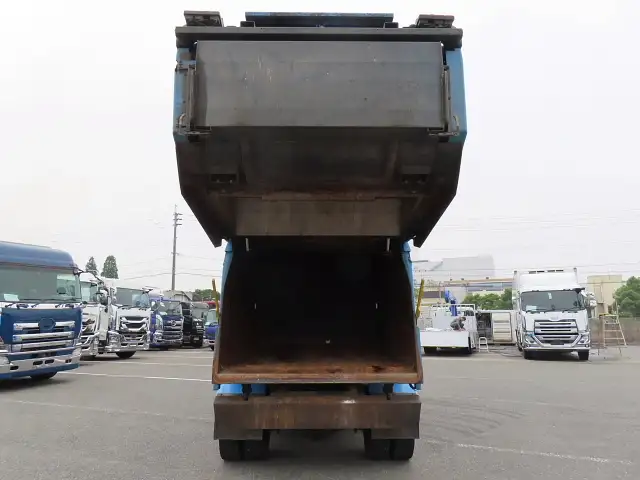 いすゞ フォワード 中型/増トン パッカー車 巻き込み式 回転ダンプ式の中古トラック画像8