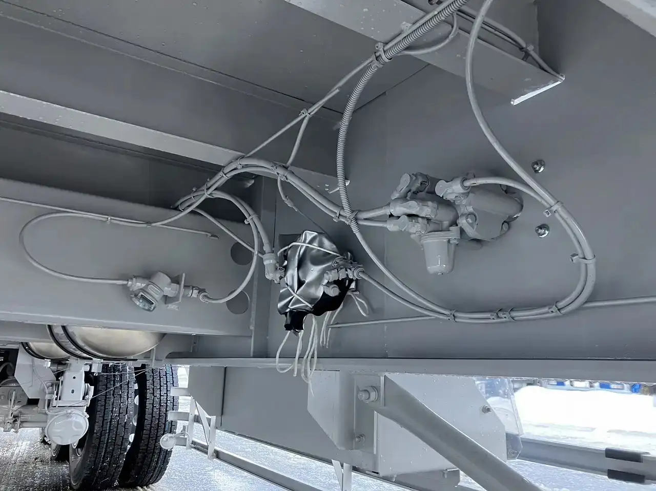国内・その他 国産車その他 トレーラー/その他 トレーラー 3軸 エアサスの中古トラック画像13