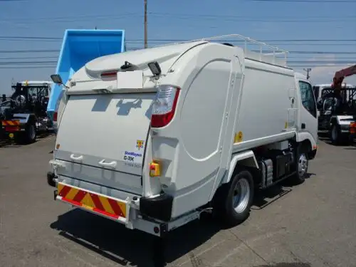 日野 デュトロ 小型 パッカー車 巻き込み式 回転ダンプ式の中古トラック画像2