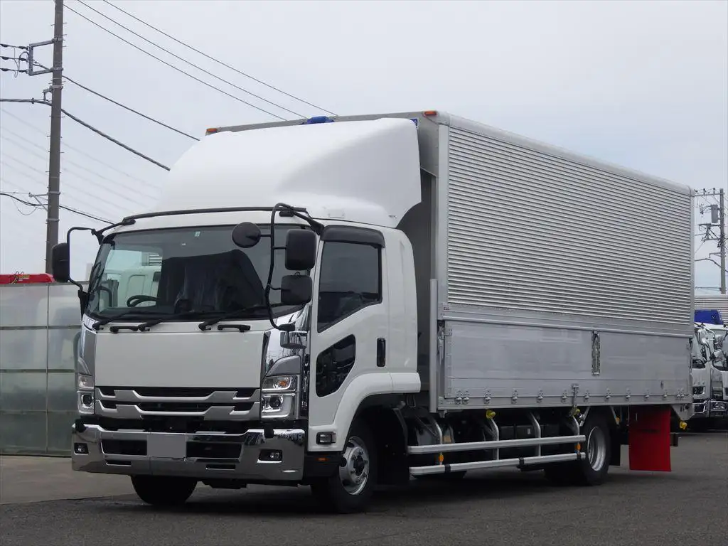 いすゞ フォワード 中型/増トン ウイング エアサス ベッド の中古トラック【車両No.166512】