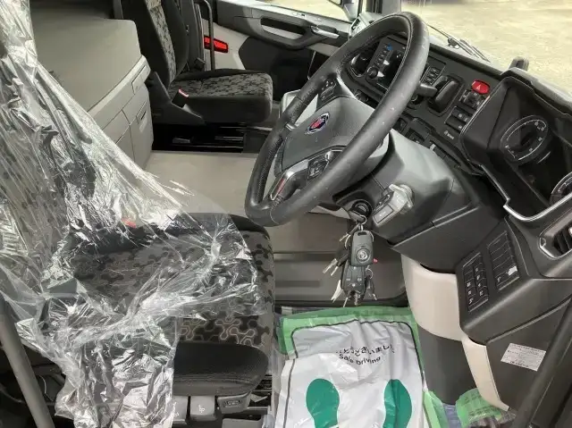 スカニア トラック 大型 トラクター ハイルーフ 1デフの中古トラック画像8