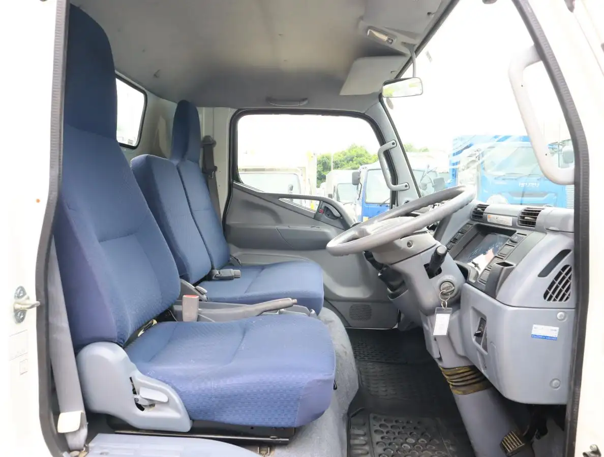 三菱 キャンター 小型 平ボディ BKG-FE82BS H23の中古トラック画像7