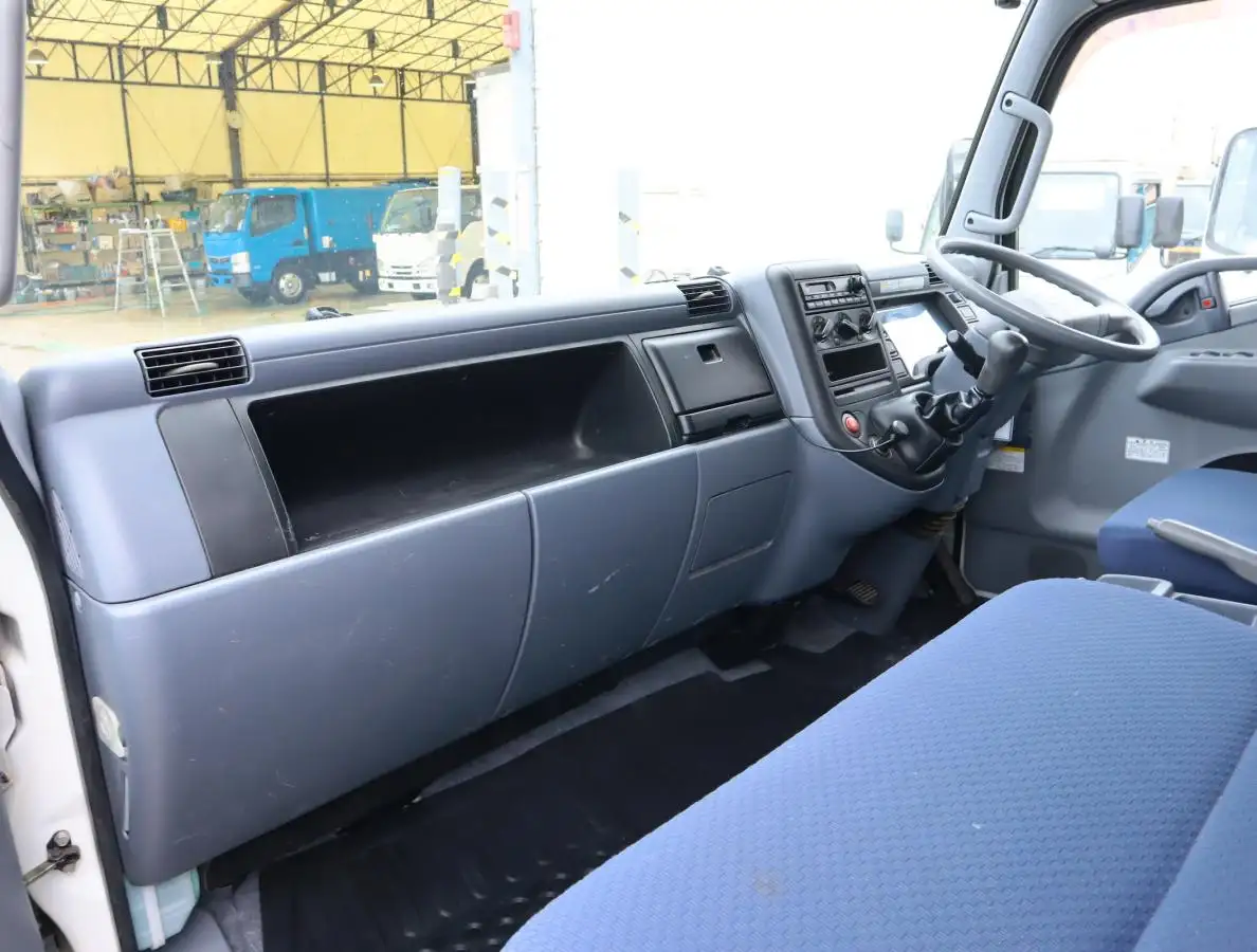 三菱 キャンター 小型 平ボディ BKG-FE82BS H23の中古トラック画像13