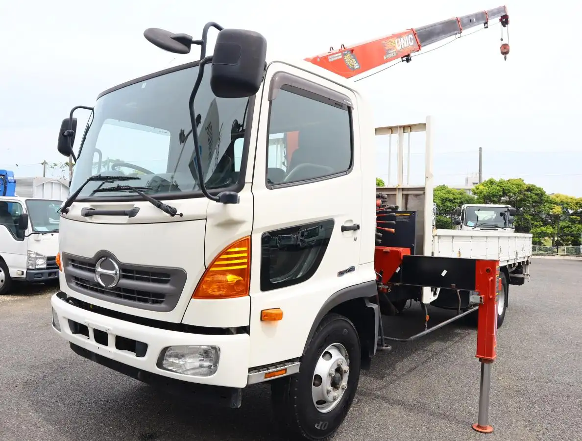 日野 レンジャー 中型/増トン クレーン付 4段 ラジコンの中古トラック画像1