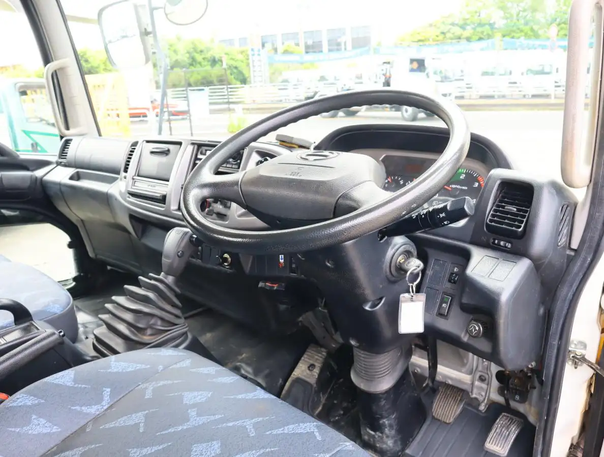 日野 レンジャー 中型/増トン クレーン付 4段 ラジコンの中古トラック画像15