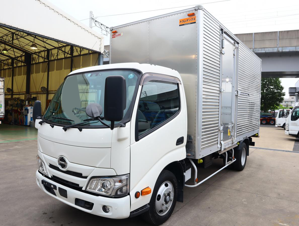 いすゞ フォワード 中型/増トン 平ボディ アルミブロック ベッド の中古トラック【車両No.180653】