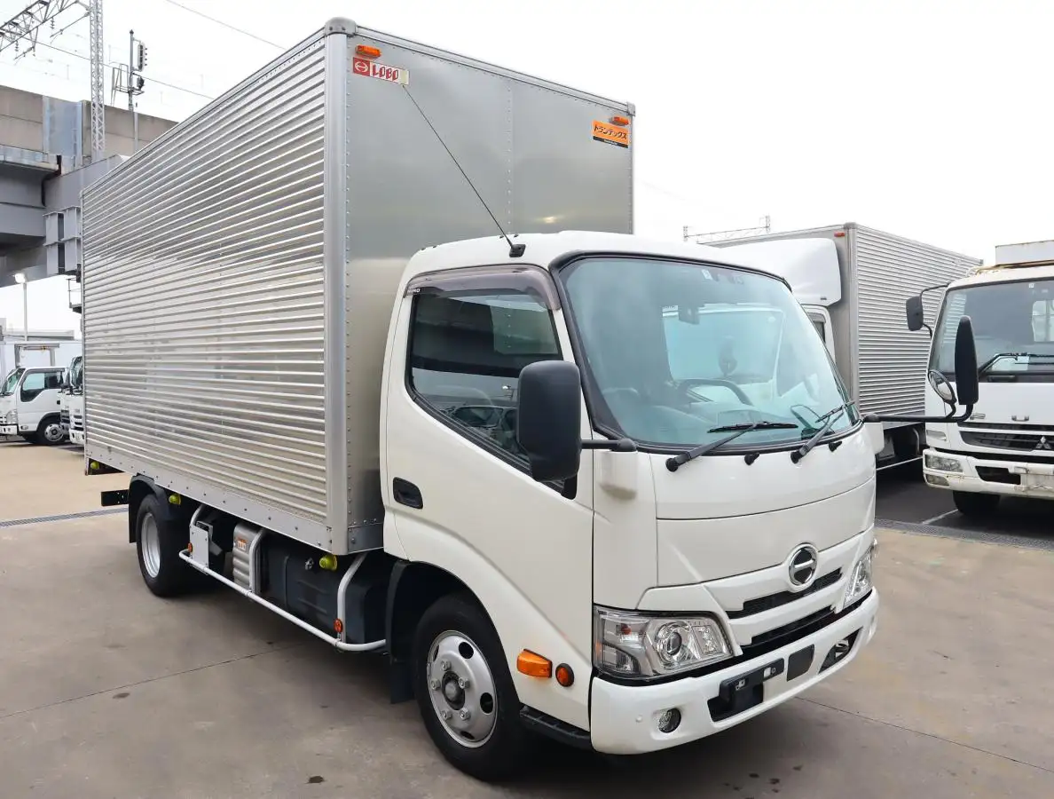 日野 デュトロ 小型 アルミバン サイドドア 2RG-XZU655Mの中古トラック画像2