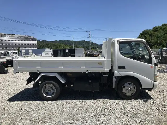 日野 デュトロ 小型 ダンプ 三転 KK-XZU302Tの中古トラック画像2