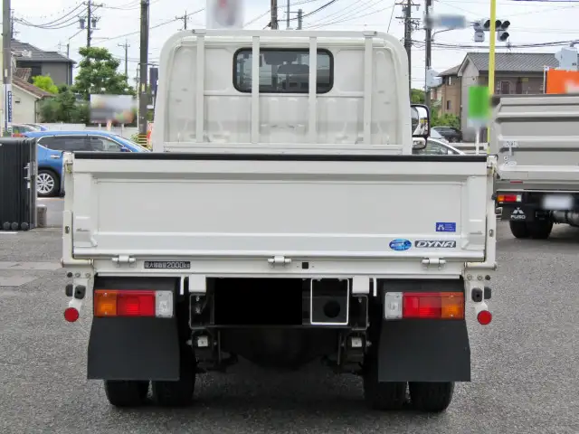 トヨタ ダイナ 小型 平ボディ 2RG-XZC605 R3の中古トラック画像3