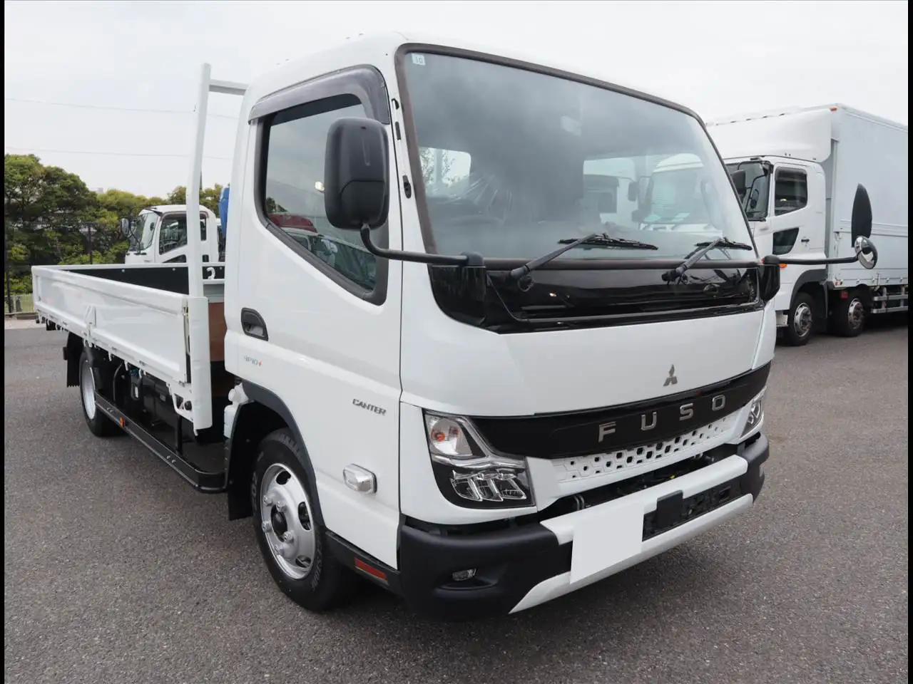三菱 キャンター 小型 平ボディ 2RG-FEB50 R5の中古トラック画像2