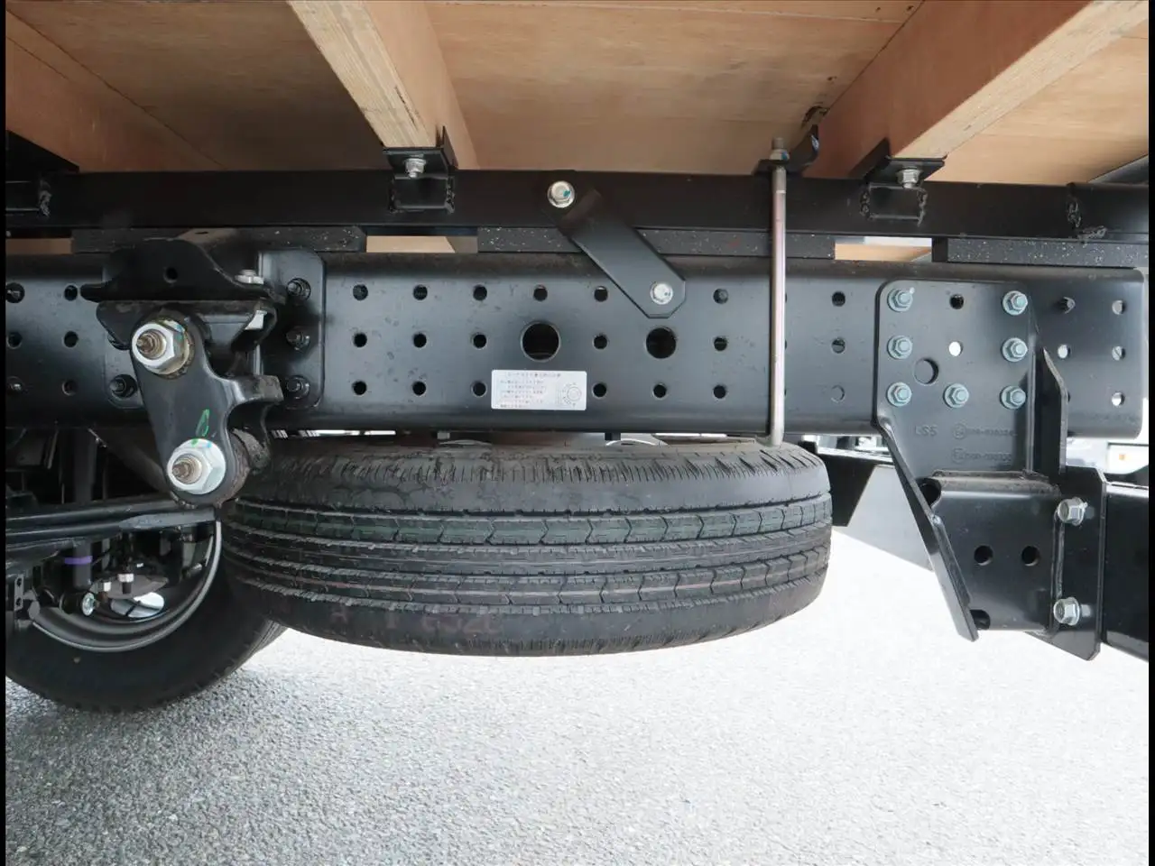 三菱 キャンター 小型 平ボディ 2RG-FEB50 R5の中古トラック画像16