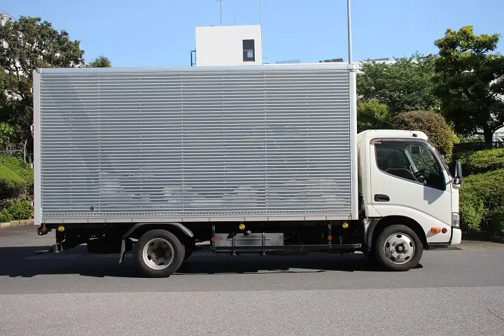 日野 デュトロ 小型 アルミバン サイドドア TKG-XZU655Mの中古トラック画像3