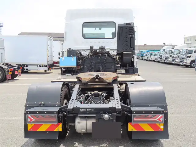 いすゞ ギガ 大型 トラクター ハイルーフ 1デフの中古トラック画像4