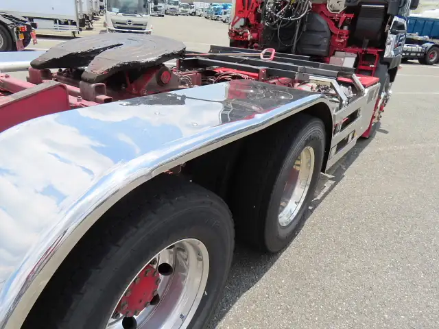 いすゞ ギガ 大型 トラクター ハイルーフ 2デフの中古トラック画像13