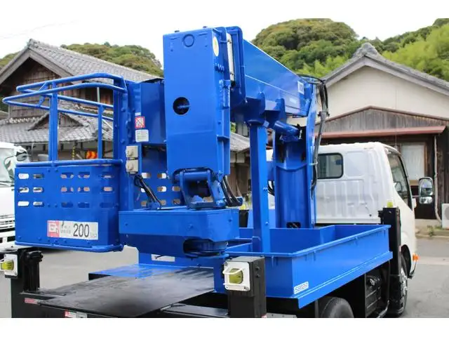 日野 デュトロ 小型 高所・建柱車 高所作業車 電工仕様の中古トラック画像4
