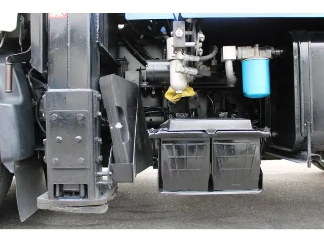 日野 デュトロ 小型 高所・建柱車 高所作業車 電工仕様の中古トラック画像像17