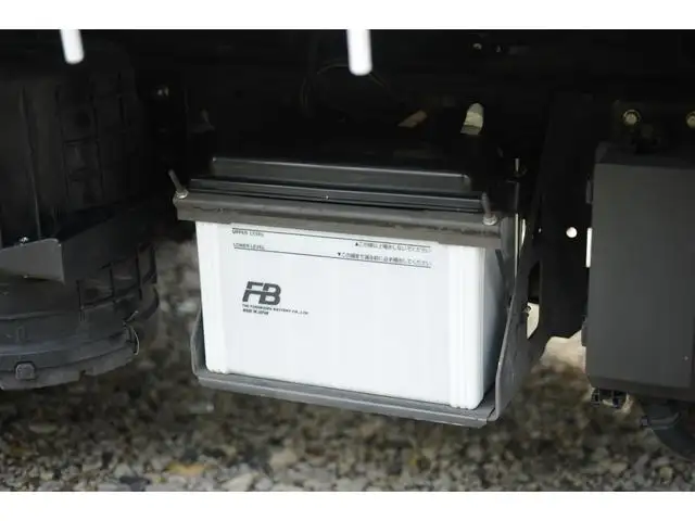 日産 アトラス 小型 平ボディ パワーゲート の中古トラック画像像17