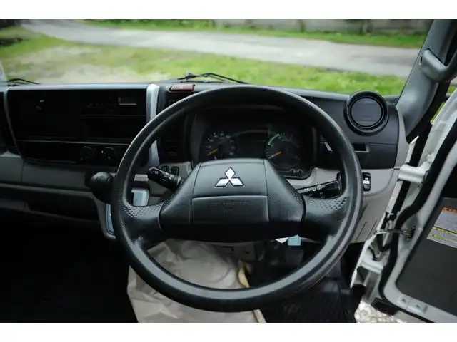 三菱 キャンター 小型 平ボディ  H29の中古トラック画像10