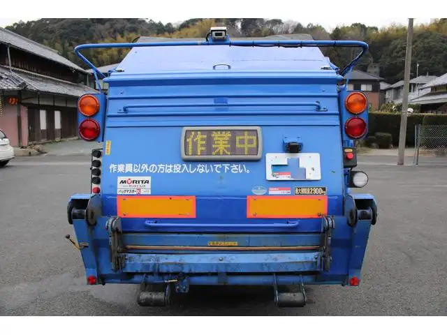 いすゞ エルフ 小型 パッカー車 巻き込み式 回転ダンプ式の中古トラック画像4
