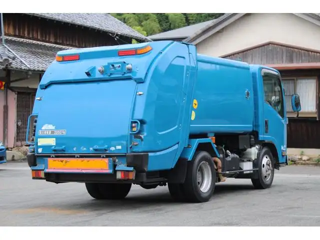 いすゞ エルフ 小型 パッカー車 巻き込み式 回転ダンプ式の中古トラック画像2