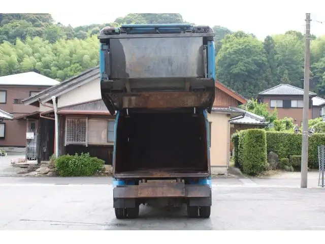 いすゞ エルフ 小型 パッカー車 巻き込み式 回転ダンプ式の中古トラック画像4