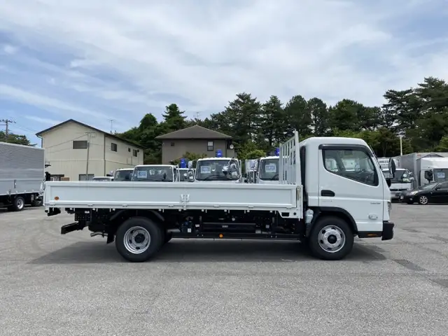 三菱 キャンター 小型 平ボディ 2PG-FEB90 R6の中古トラック画像4