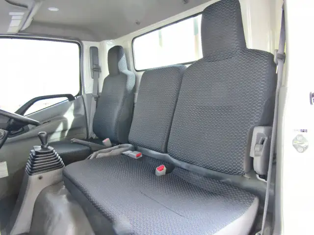 日野 デュトロ 小型 平ボディ 2PG-XZU720M R4の中古トラック画像9