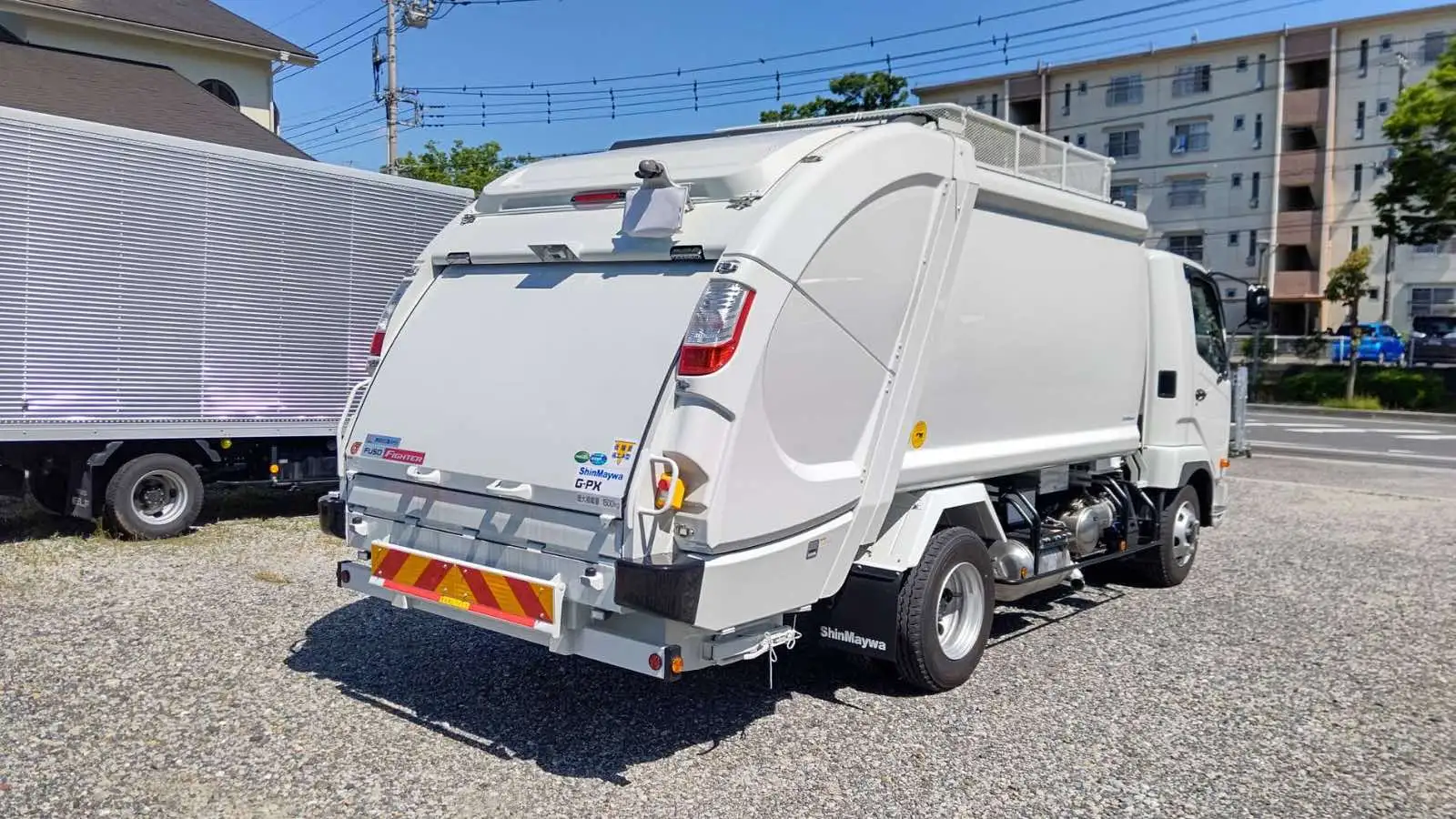 三菱 ファイター 中型/増トン パッカー車 プレス式 2KG-FK72Fの中古トラック画像2