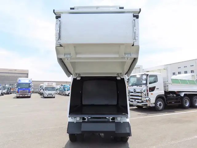 三菱 キャンター 小型 パッカー車 巻き込み式 回転ダンプ式の中古トラック画像8
