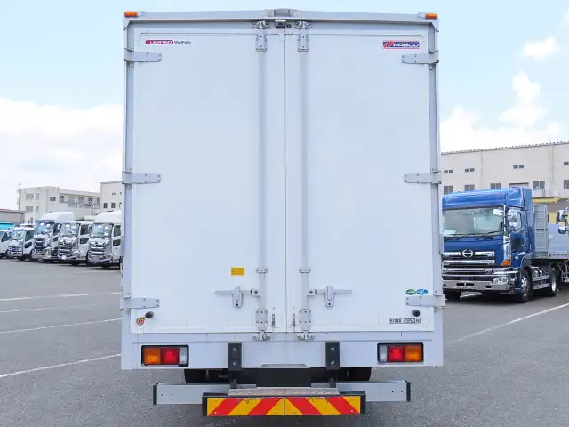 三菱 ファイター 中型/増トン ウイング エアサス ベッドの中古トラック画像6
